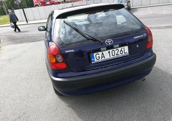 Toyota Corolla cena 4700 przebieg: 144000, rok produkcji 1999 z Sobótka małe 379